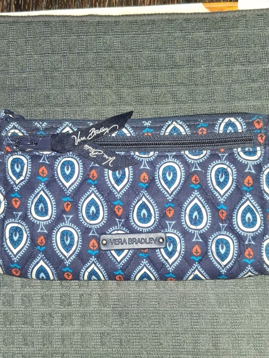Vera Bradley Handbags - Vera Bradley Navy Quilted Wristlet with Teardrop Motif